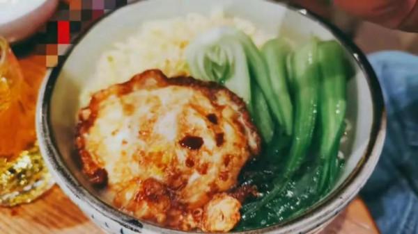李晨分手後自己過的也很滋潤嘛