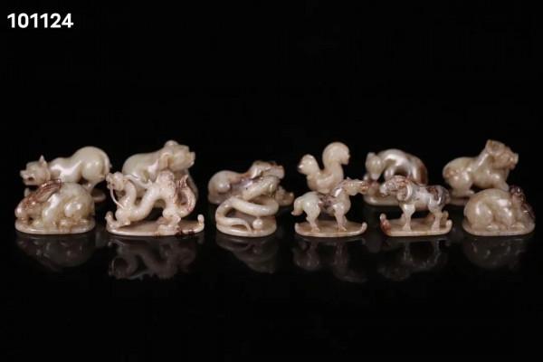 漢代，老和田玉十二生肖玉雕擺件一套、題材好、完整一套、