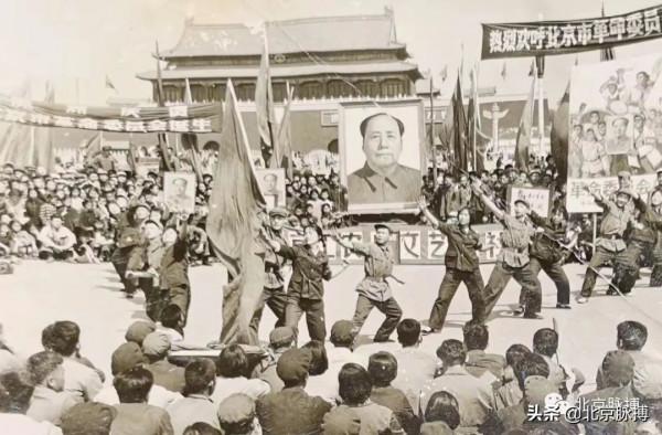 畫說丨500張老照片帶您穿越，從晚清到新中國的北京人文風景