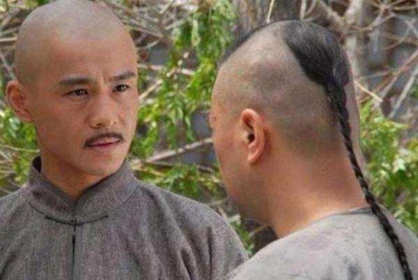 清朝的髮型真的是陰陽頭?別被電視騙了,他們的真實發型是這樣的 清朝的髮型真的是陰陽頭?別被電視騙了,他們的真實發型是這樣的