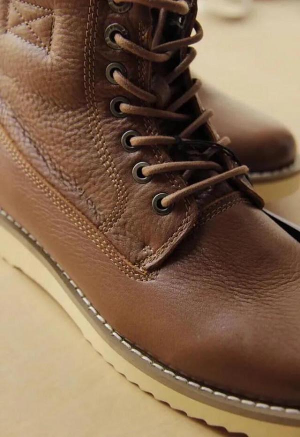 買的皮鞋穿了腳臭,那是你不知道這幾點 買的皮鞋穿了腳臭,那是你不知道這幾點