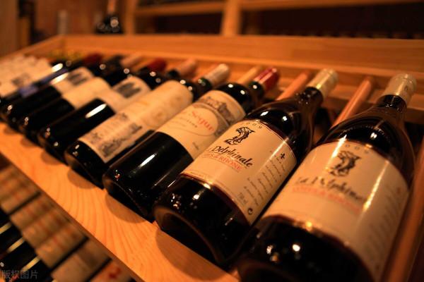 紅酒有沒有保質期？過了保質期的葡萄酒還能喝嗎？