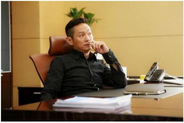 果靜林：早年喪母，中年喪妻，妻子去世後單身12年，沒人能代替她