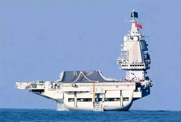 殲35能否在遼寧艦上先行試飛、訓練乃至形成戰鬥力？