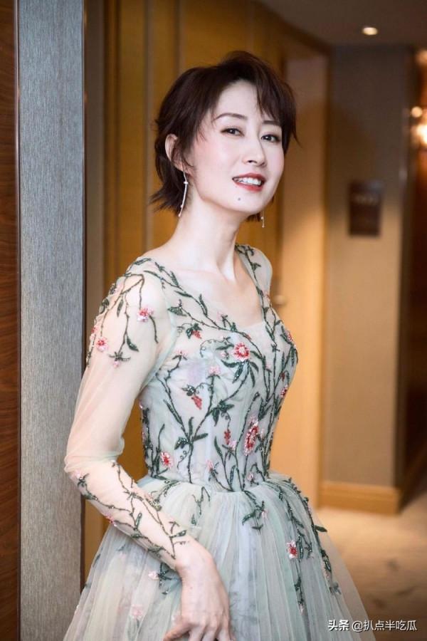 離婚堪比整容？5位越活越颯的女明星，都是“人間清醒”