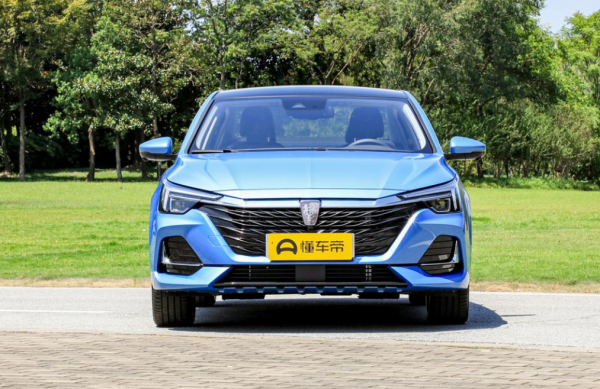 榮威i6 MAX：頂配車型解析，配1.5T引擎+全景天幕！