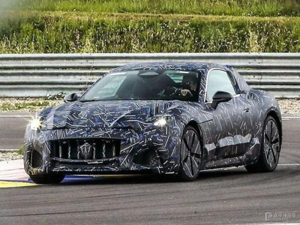 花80多萬買臺燃油車是瘋了嗎？瑪莎拉蒂這臺車開了才知道有多爽