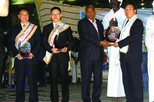 文化名人訪談丨以漢字傳播中國文化——訪古文字學者田河