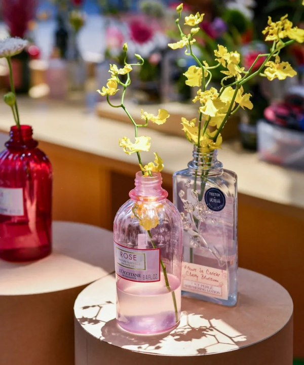 護膚品空瓶不要扔!動手改改,家裡一整個變香氛花園 護膚品空瓶不要扔!動手改改,家裡一整個變香氛花園