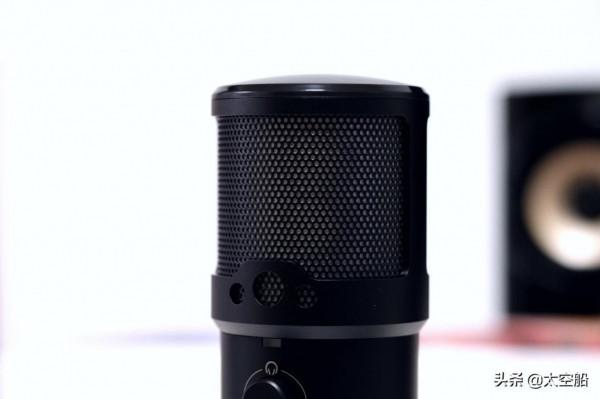 雙嘜頭&plus;雙極性拾音模式，創新LIVE！MIC M3初體驗