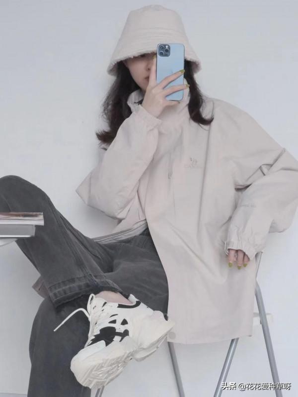 早秋穿搭｜乾乾淨淨的少年感休閒搭配