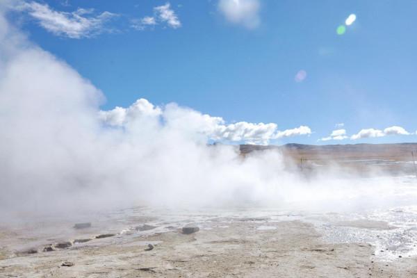 藏西秘境雪域之巔上的“魔眼”達格架間隙噴泉