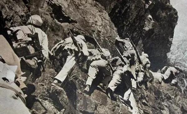 換徐向前去中原軍區,他能否力挽狂瀾,避免“中原突圍”的發生? 換徐向前去中原軍區,他能否力挽狂瀾,避免“中原突圍”的發生?