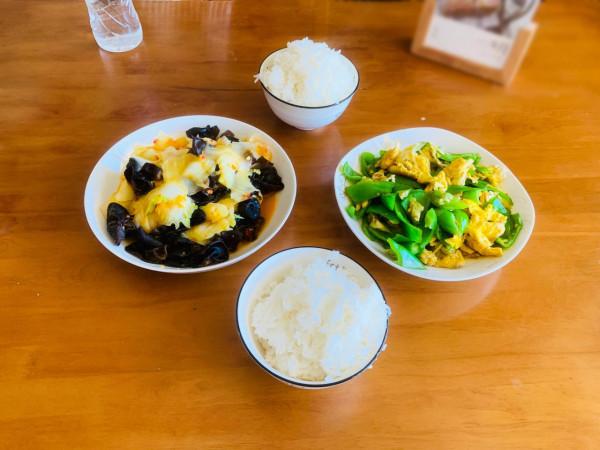 夫妻晚餐吃成“模式化”，能不瘦嗎？健康減肥，你願意這樣吃嗎