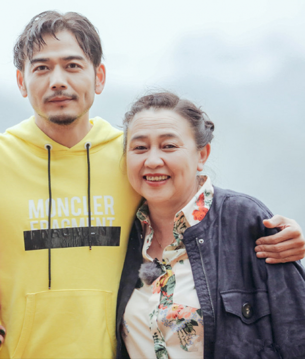 事業本該如日中天，卻偏偏“作死”，楊爍到底做錯了什麼？