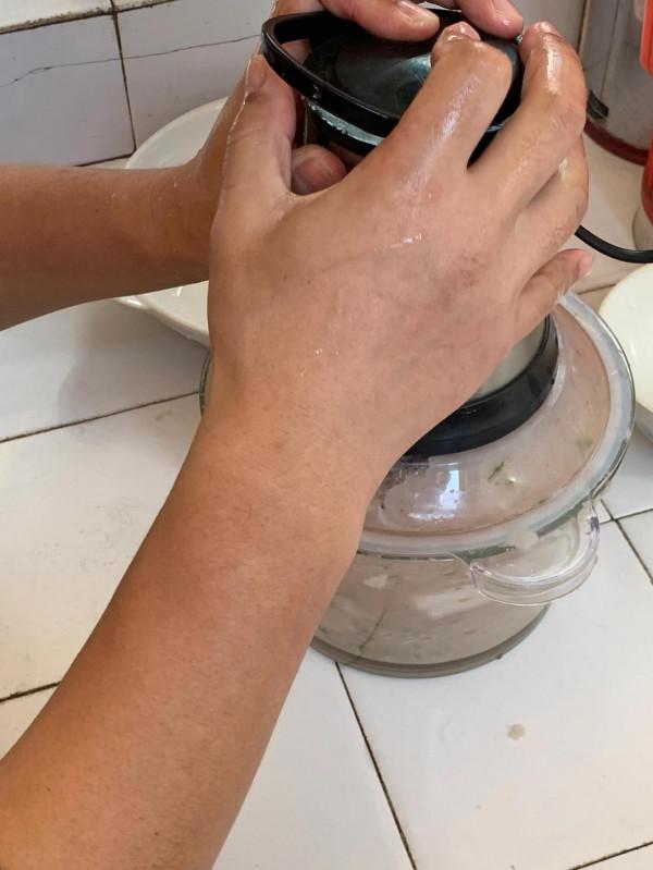 閒來無事在家自己在家做魚丸 閒來無事在家自己在家做魚丸