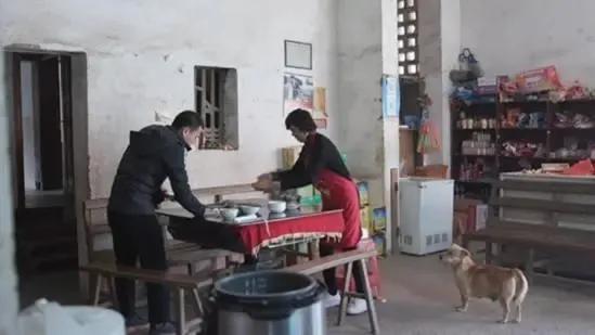 母親當了一輩子的免費保姆，直到去世之後我們才明白失去了什麼