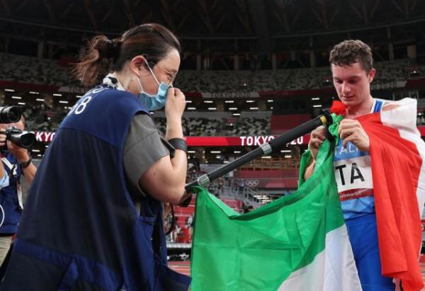 在你我最熟悉的場地，每一滴汗水都是一個故事