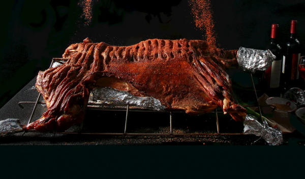 全城飄香！中梁·首府烤全羊盛宴，美味來襲，就在本週末