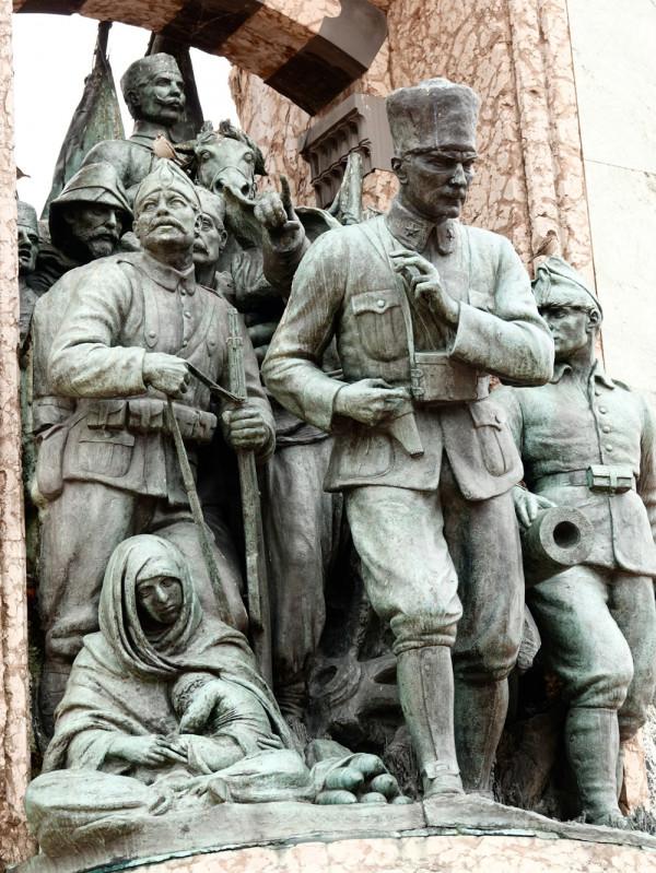 奇觀天下|亞洲向左,歐洲向右,一座橫跨兩個大陸的城市 奇觀天下|亞洲向左,歐洲向右,一座橫跨兩個大陸的城市