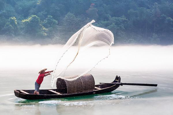 知青真實回憶:抓大鰉魚越界被抓走 知青真實回憶:抓大鰉魚越界被抓走