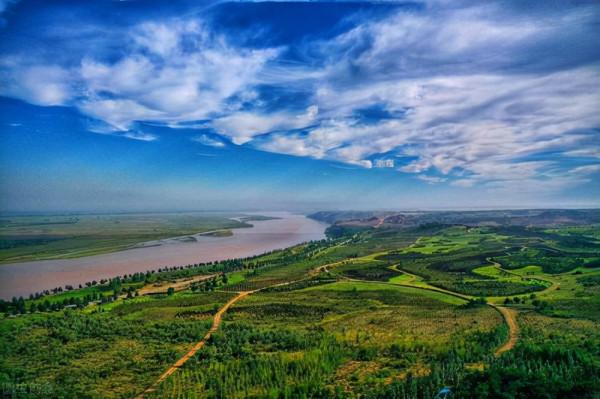 美衛星發現陝西發生變化:沙漠變綠洲?網友:正常操作 美衛星發現陝西發生變化:沙漠變綠洲?網友:正常操作