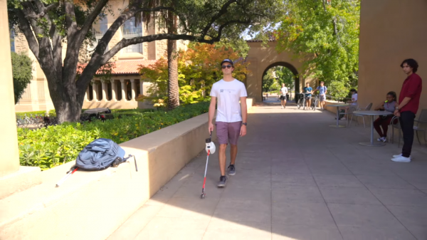 引導盲人繞開障礙物的智慧柺杖問世！內建GPS、鐳射雷達|科學焦點