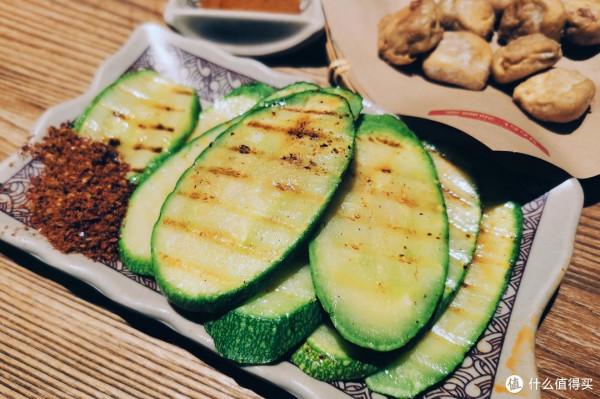 旅行就要邊走邊吃：舌尖上的昆明，盤點我在昆明吃到的各種美食