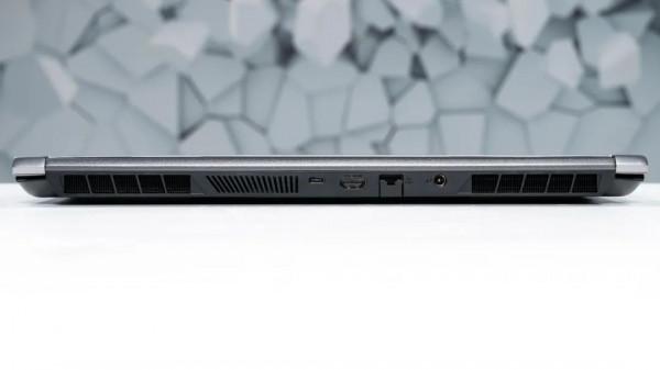 聊一款需要外接鍵盤玩遊戲的筆記本