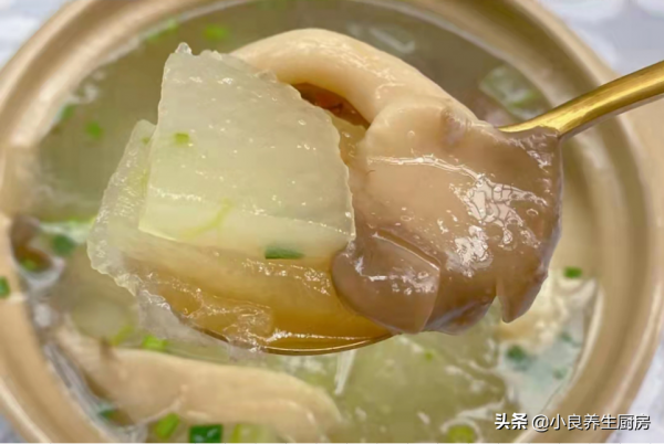 冬季，少吃肉多喝這湯，8分鐘上桌，低脂低卡，好喝不長胖