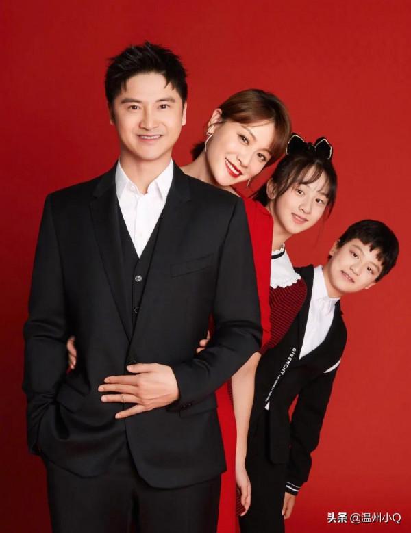 明星們新年曬全家福,其樂融融,幸福得讓人羨慕 明星們新年曬全家福,其樂融融,幸福得讓人羨慕