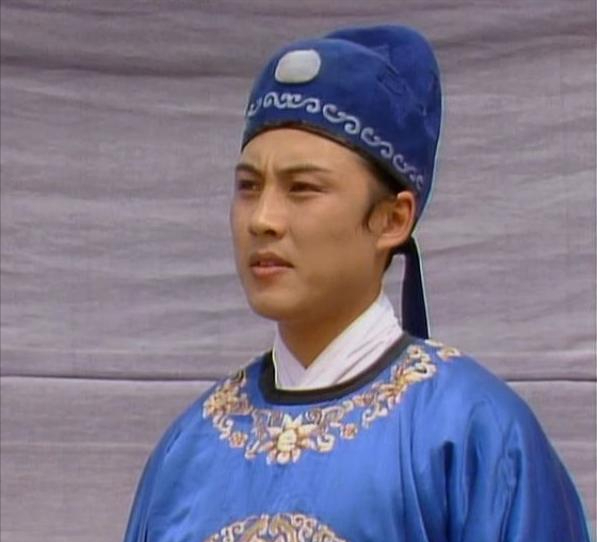 賈赦兩個兒子的名字,為何跟乾隆兩個嫡子的名字如此相似? 賈赦兩個兒子的名字,為何跟乾隆兩個嫡子的名字如此相似?