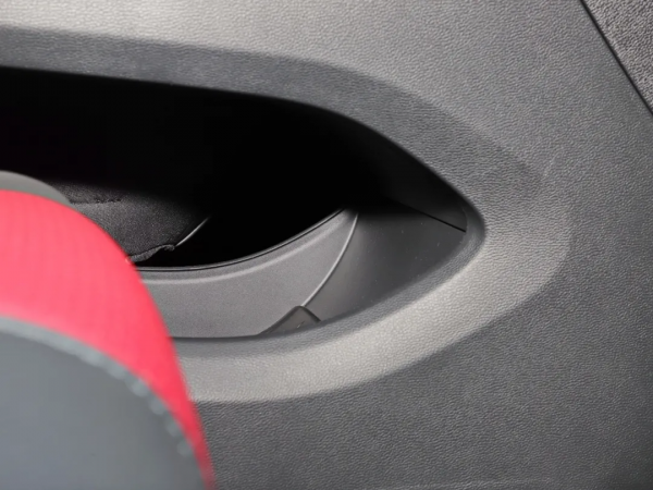 10.98萬起，親民奶爸車空間大、配置高，二孩三孩家庭必看