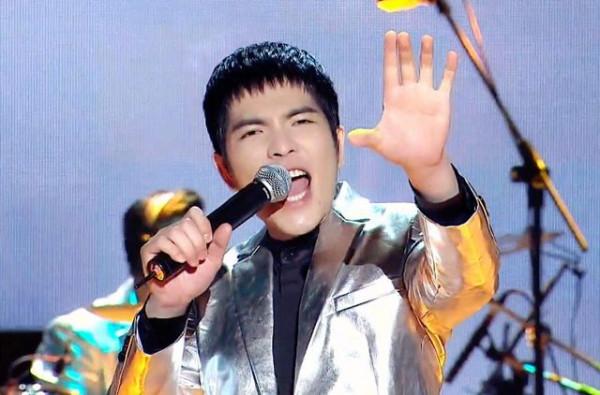 煽暴藝人杜汶澤“酸”了,遭臺民眾教訓:蕭敬騰輪不到你來說 煽暴藝人杜汶澤“酸”了,遭臺民眾教訓:蕭敬騰輪不到你來說