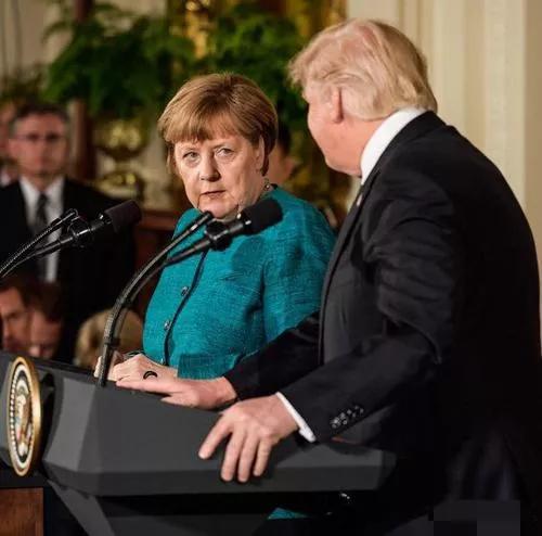 德國總理&quot;鐵娘子&quot;默克爾即將告別政壇，一個時代的落幕