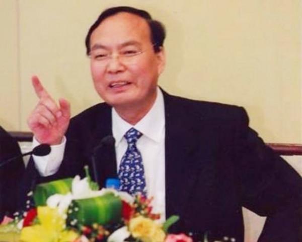 闖過“死亡之路”的外交官——孫必幹