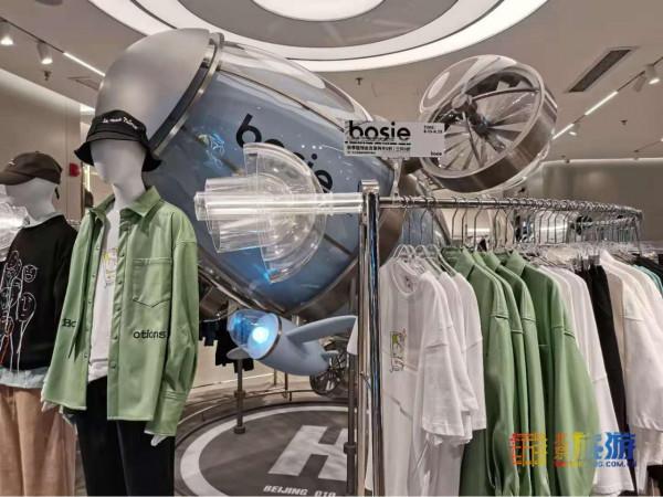 沒想到!在北京西單能逛“森林公園”,還能在公園裡逛商場! 沒想到!在北京西單能逛“森林公園”,還能在公園裡逛商場!