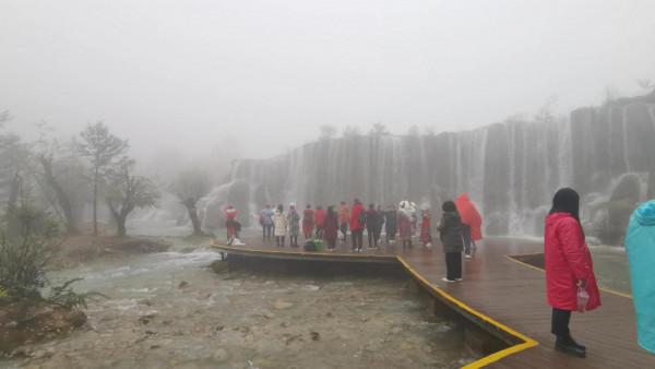 人間仙境——玉龍雪山之藍月谷