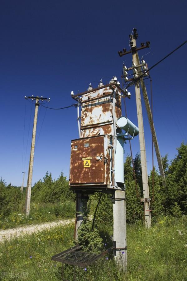家裡的電纜進水了,怎麼辦? 家裡的電纜進水了,怎麼辦?
