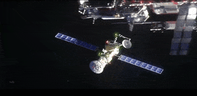 如何在太空中撒網捕魚？實踐21親自示範，比機械臂裝剪刀更好使