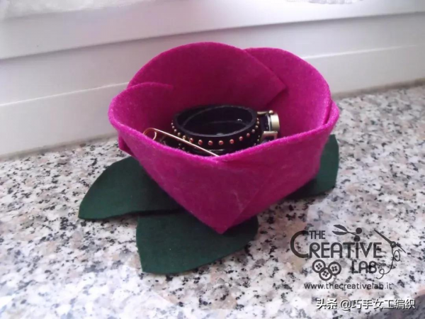 還在花錢買收納盒?一塊布剪幾刀立起來就有無數個,新手都贊不絕 還在花錢買收納盒?一塊布剪幾刀立起來就有無數個,新手都贊不絕