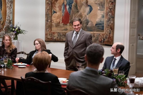 9.3分的年度美劇，揭開世界黑暗的另一面