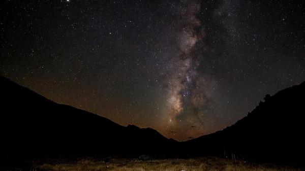 川西海拔最高最大最藍的海子——亞莫措根
