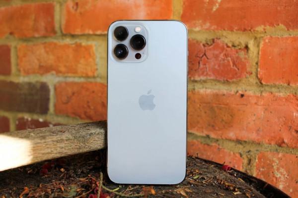 5款手機續航實測：iPhone13Pro喜憂參半，這樣操作續航時間最短