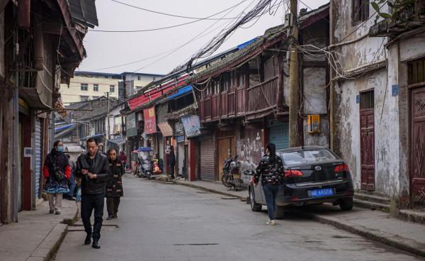 四川南充這個看著破爛的小鎮,曾經卻被大家叫作“川東小香港” 四川南充這個看著破爛的小鎮,曾經卻被大家叫作“川東小香港”