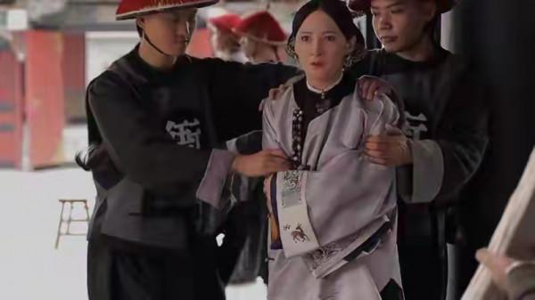 當家主母:評分突然暴跌,很多事根本不忍心細看 當家主母:評分突然暴跌,很多事根本不忍心細看