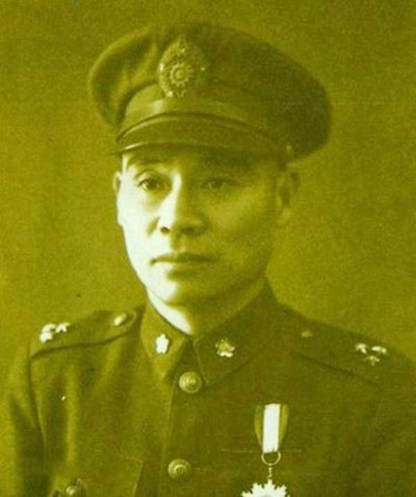 方誌敏指揮的紅十軍團下轄3個師，師長分別是誰？後來結局如何？