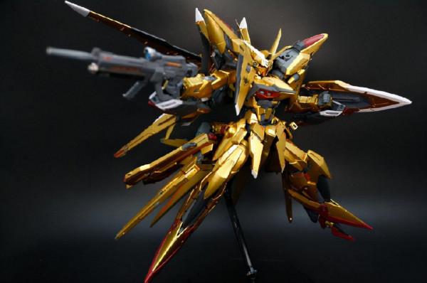 拂曉高達配色天蝕高達模型