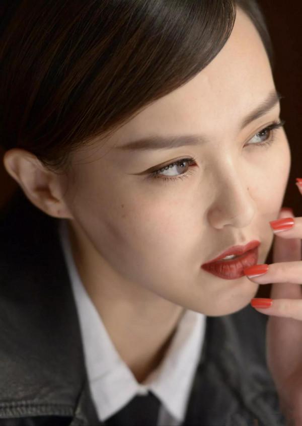 唐嫣結婚以後臉色越來越紅潤,面板也變好了很多 唐嫣結婚以後臉色越來越紅潤,面板也變好了很多