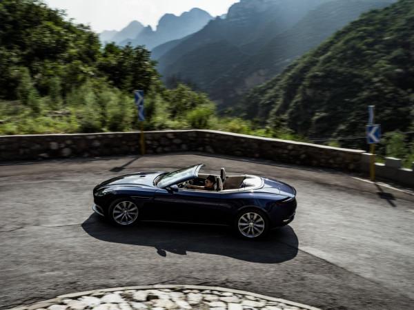 關上自在 敞開自如 敞篷是一種選擇的權利 關上自在 敞開自如 敞篷是一種選擇的權利